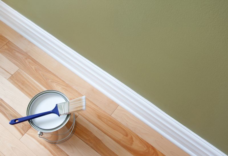 Molding Painting in Wilmington, NC